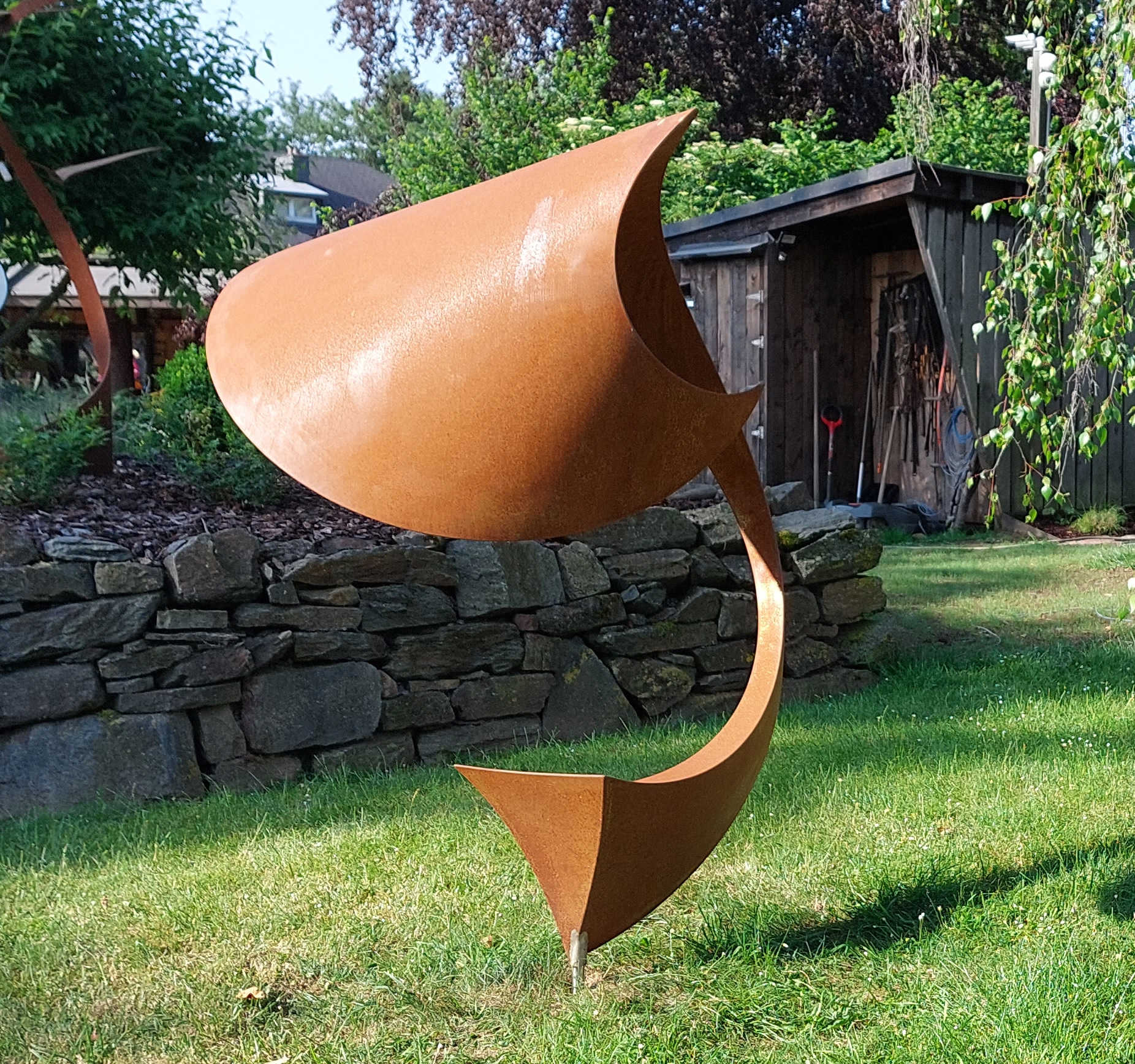 Super-Cone