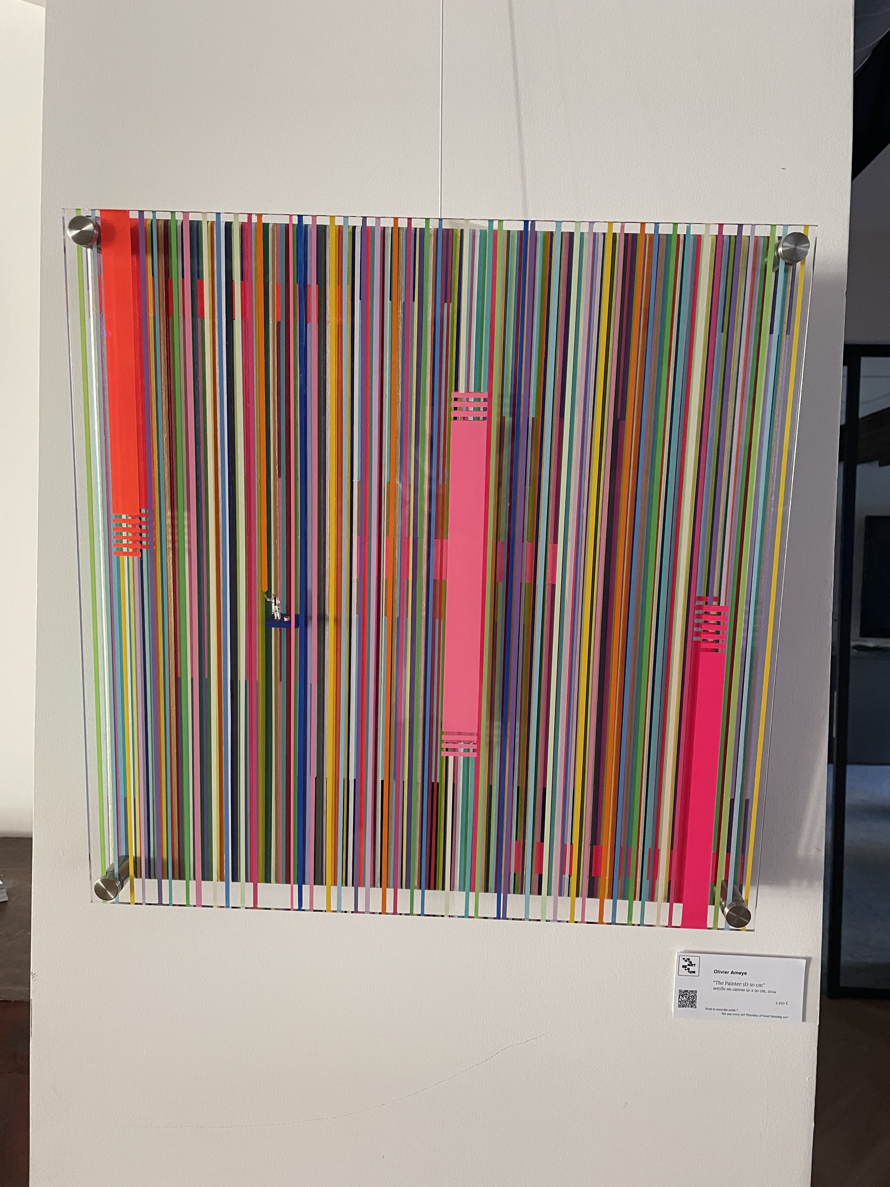 lines and plexiglass by Olivier Ameye