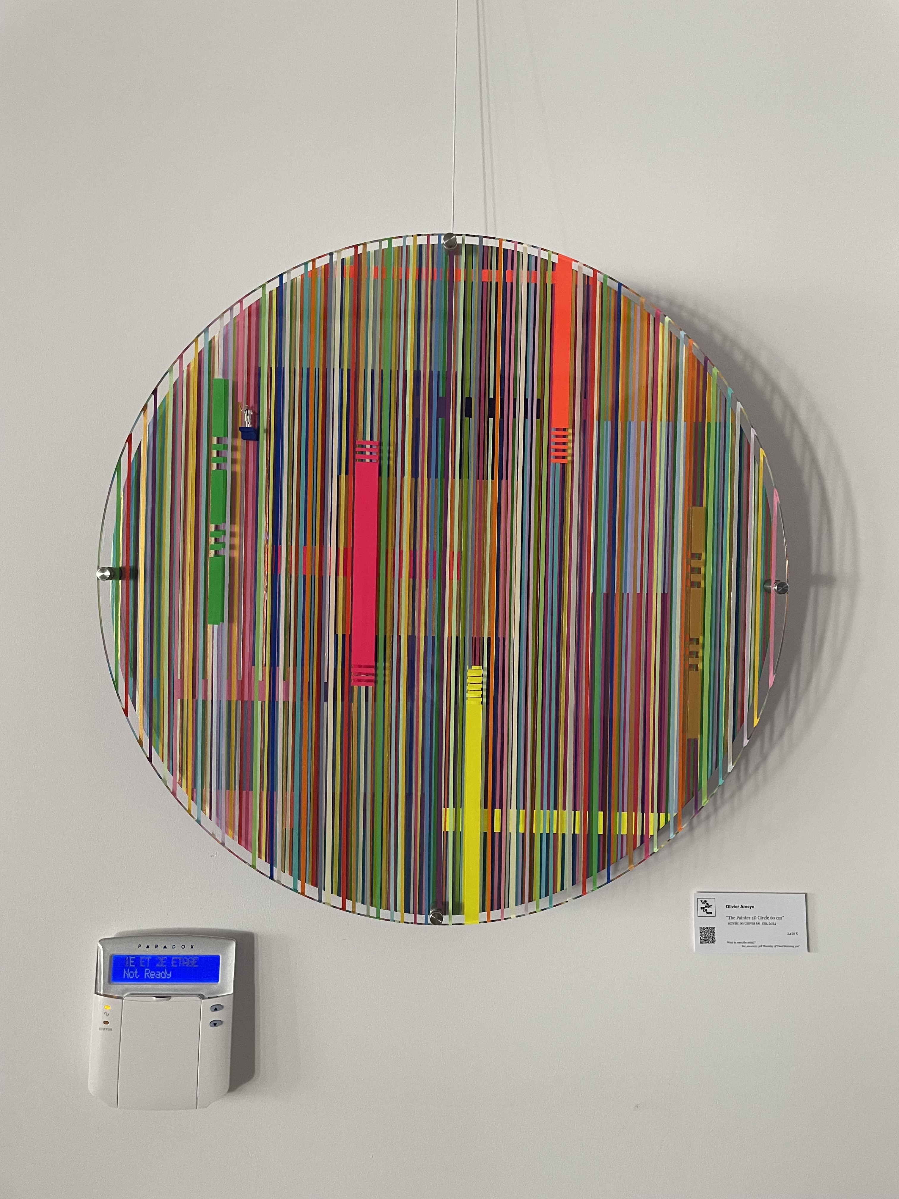 schilderij lijnen en plexi rond