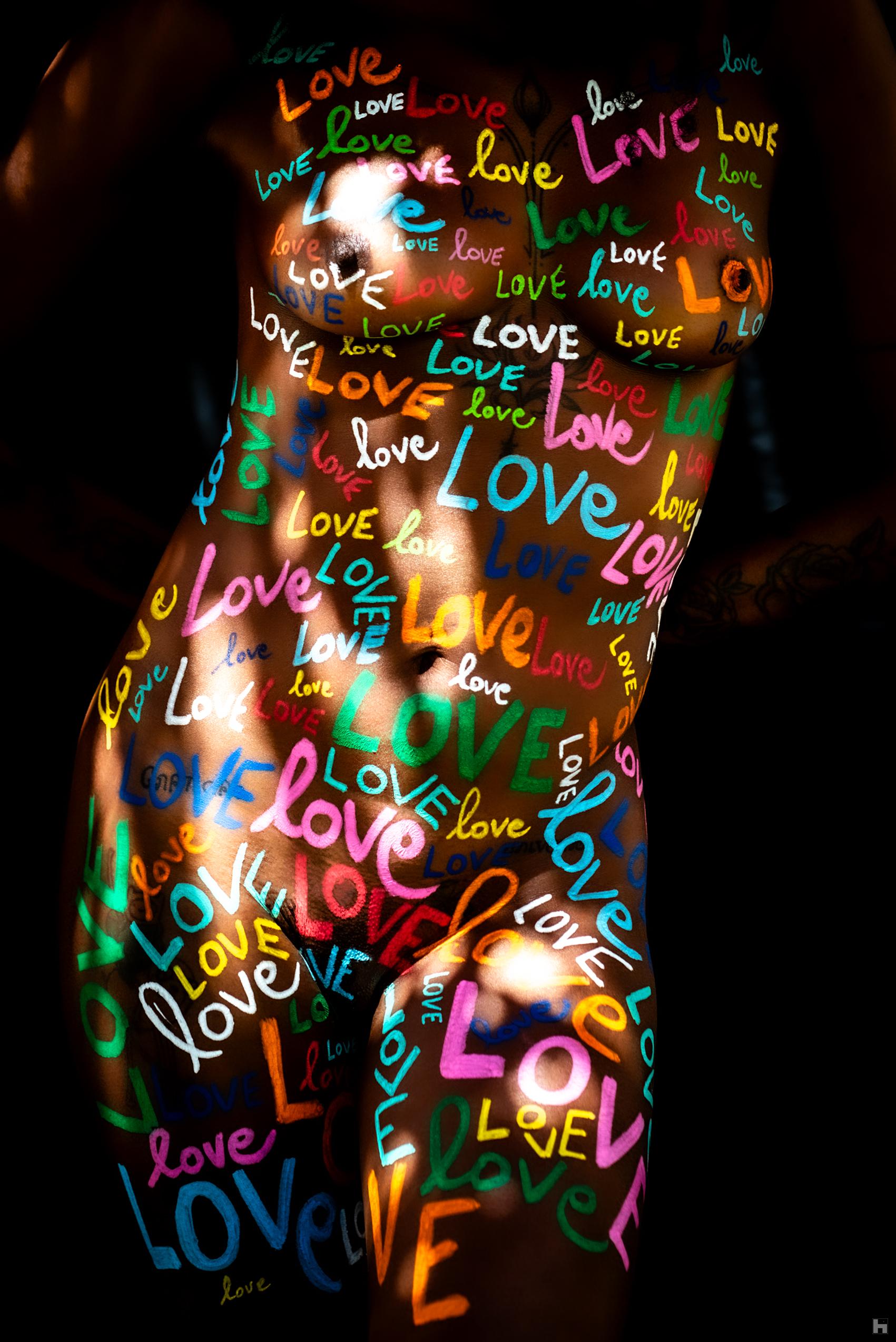 Venus Safari 2 « Love» 