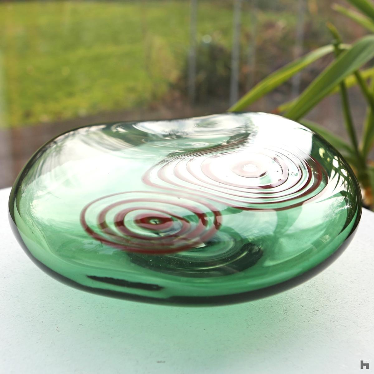 Seeds, galet en verre soufflé, vert et rouge