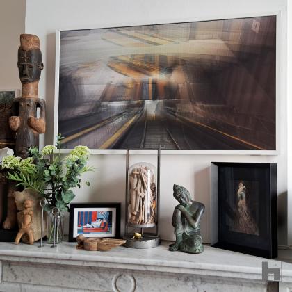 White Frame with one artwork