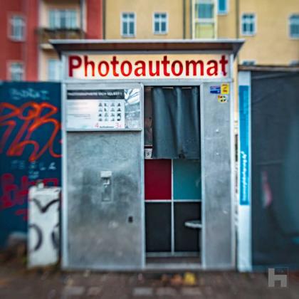 Photoautomat III